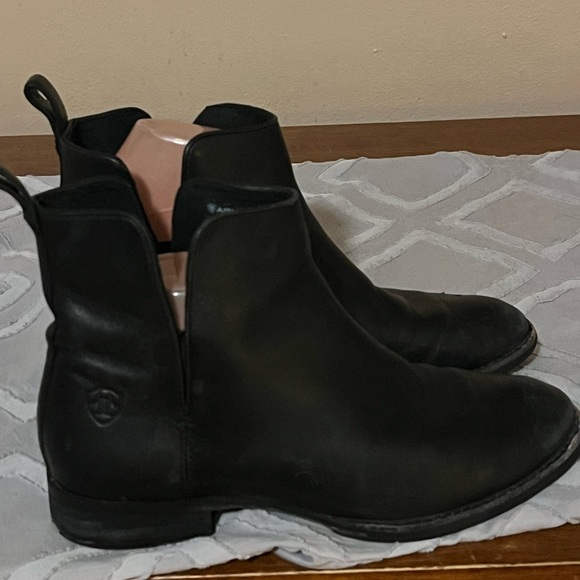 Ariat Broadway Black Leather Imperfection Boots Sz 7.5B - Picture 2 of 12